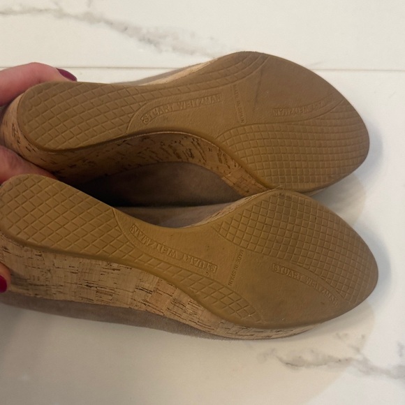 Stuart Weitzman Tan Suede Wedge Peep-Toe Shoes - Picture 4 of 6